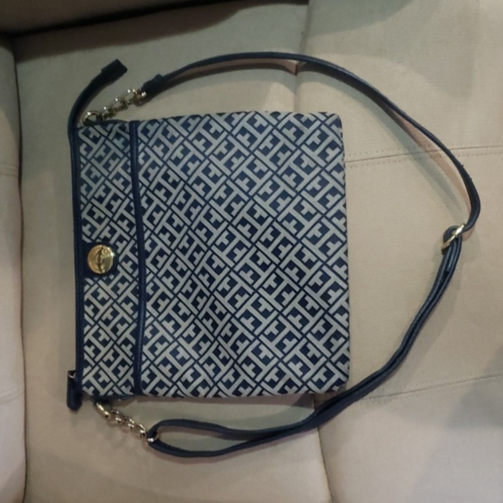 TOMMY HILFIGER Monogram Crossbody‎ Bag